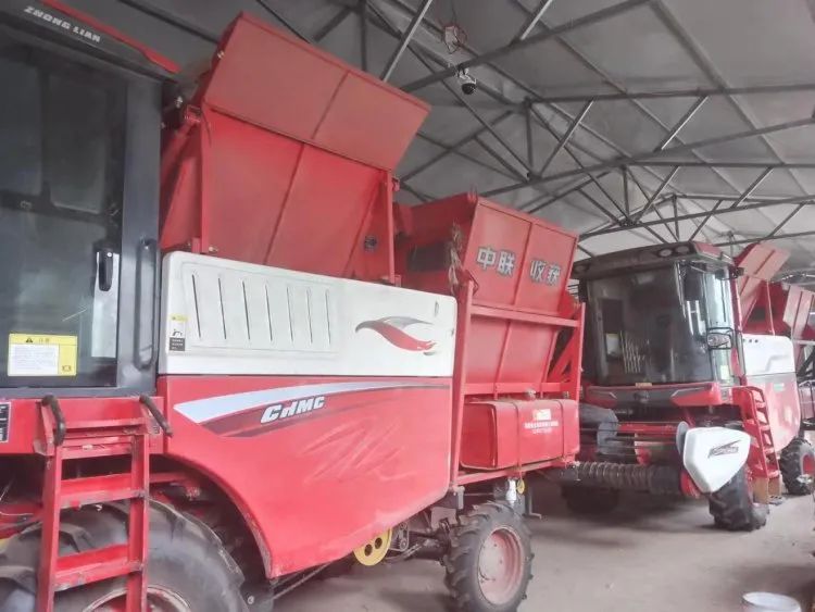 孔慶宇：質(zhì)量可靠收益高，中聯(lián)收獲花生機(jī)是我心目中的
(圖2)