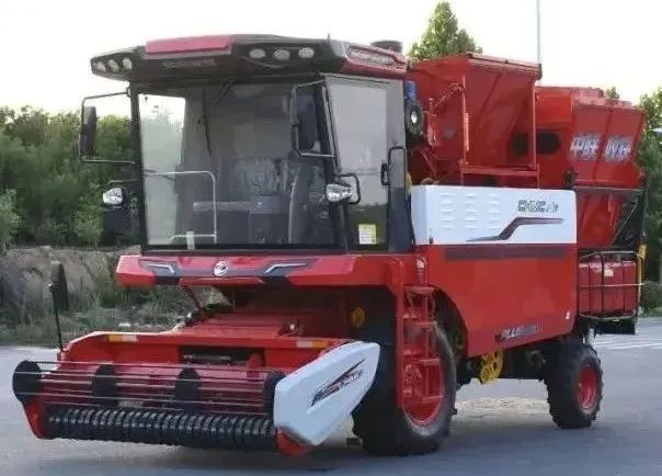 唐山豐南石建波:2年買5臺 選擇中聯(lián)收獲無悔亦無憂 924-2.jpg