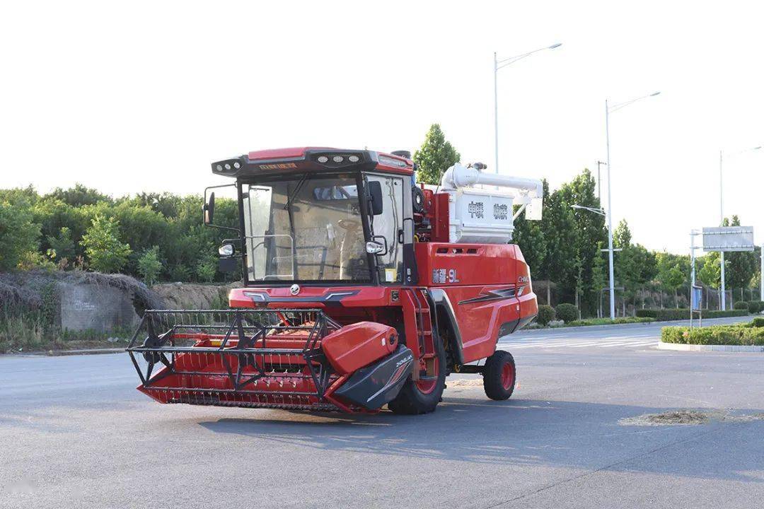 來自保定華師傅的認(rèn)可：從新疆-7到新疆-9，中聯(lián)收獲一直是我中意的品牌(圖5)